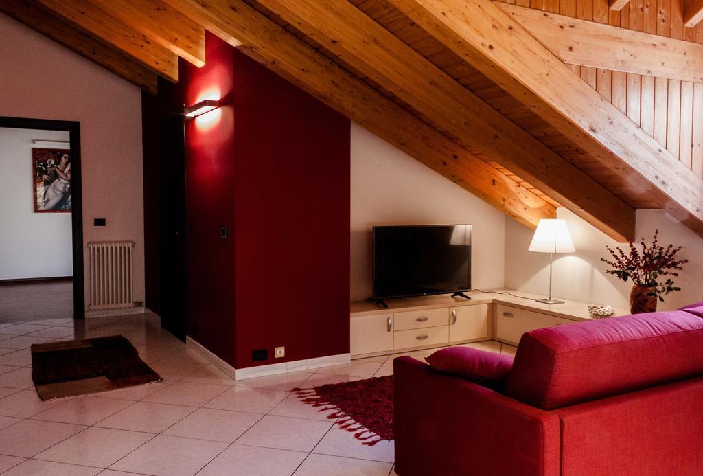 Aosta Quality Apartments Bagian luar foto