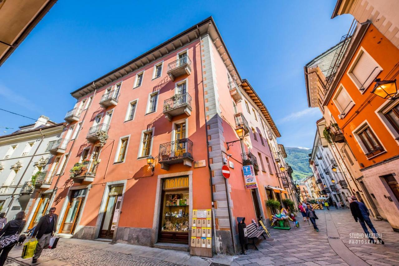 Aosta Quality Apartments Bagian luar foto